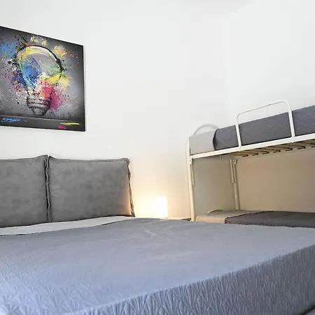 Holiday home Zeituna