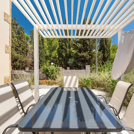 Zeituna Holiday home *