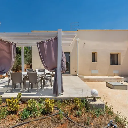 Zeituna Holiday home Torre Lapillo