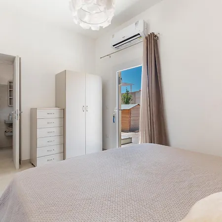Zeituna Holiday home Torre Lapillo